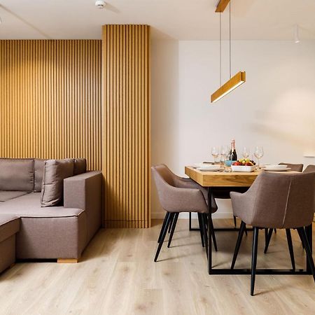 Apartament Golden Sand Z Dostepem Do Basenow,Jacuzzi,Strefy Saun- Pinea Apartments Pobierowo-Sannel Apartments For Rent Exteriör bild