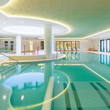 Apartament Golden Sand Z Dostepem Do Basenow,Jacuzzi,Strefy Saun- Pinea Apartments Pobierowo-Sannel Apartments For Rent Exteriör bild