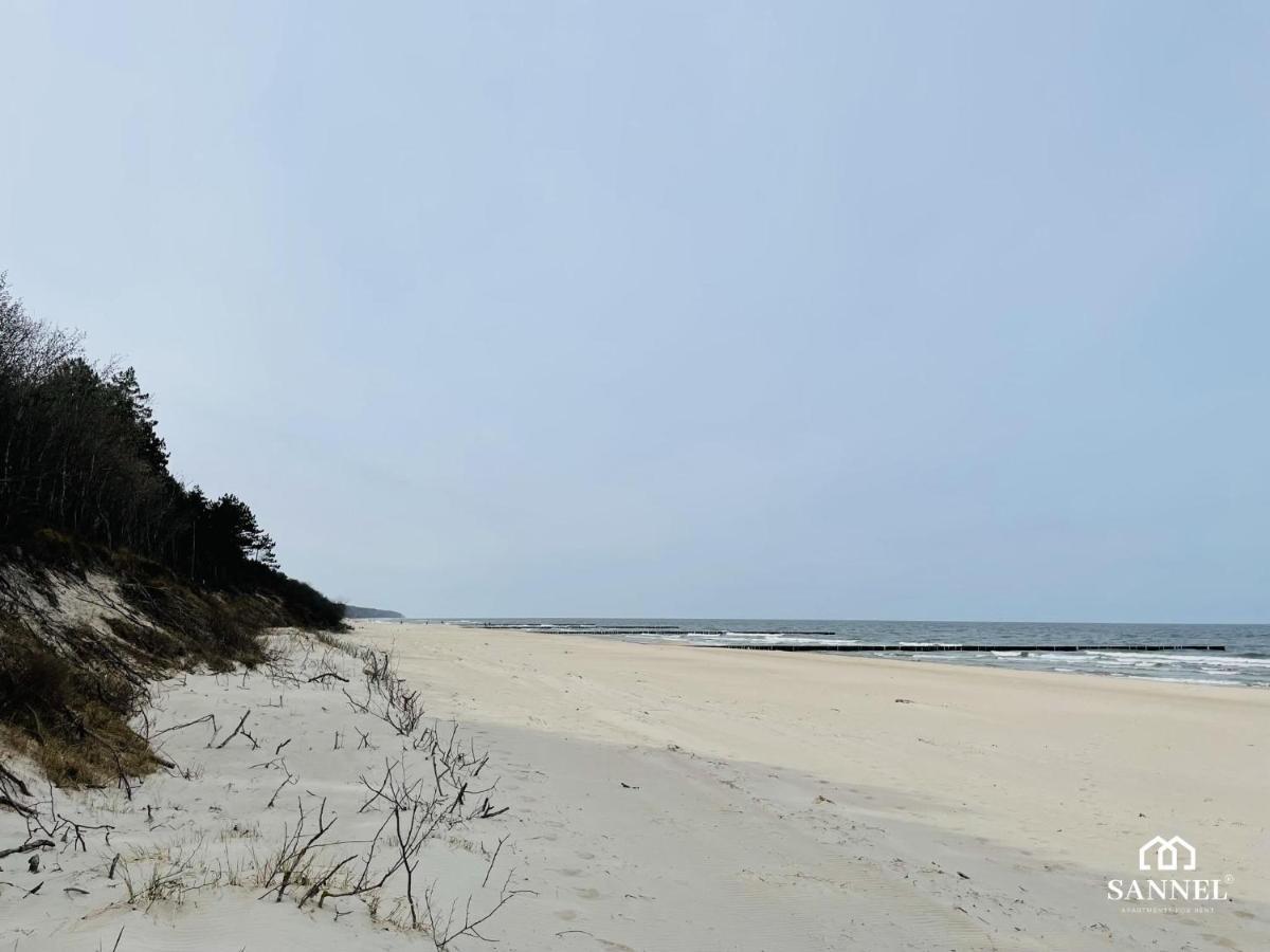 Apartament Golden Sand Z Dostepem Do Basenow,Jacuzzi,Strefy Saun- Pinea Apartments Pobierowo-Sannel Apartments For Rent Exteriör bild