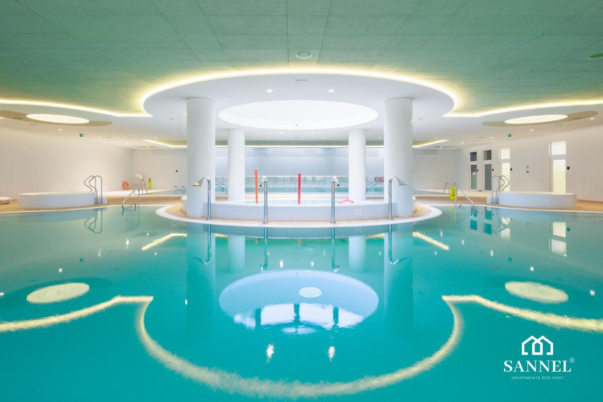 Apartament Golden Sand Z Dostepem Do Basenow,Jacuzzi,Strefy Saun- Pinea Apartments Pobierowo-Sannel Apartments For Rent Exteriör bild